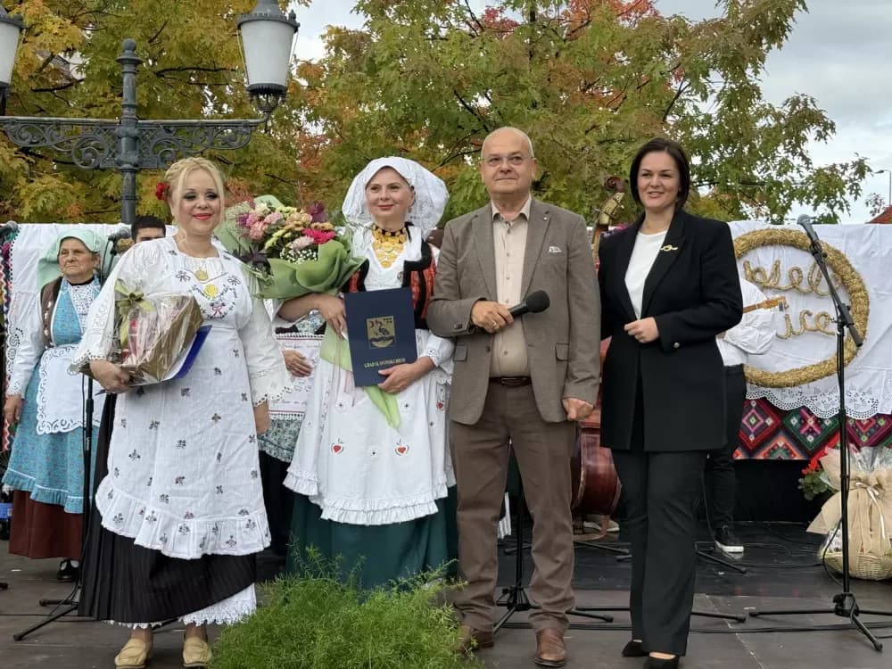 Pogača Fest oživio duh Slavonskog Broda – 20-metarska šokačka pogača za Guinnessa i nezaboravno slavlje na Korzu