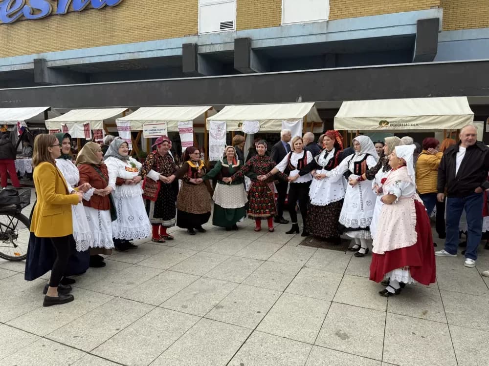 Pogača Fest oživio duh Slavonskog Broda – 20-metarska šokačka pogača za Guinnessa i nezaboravno slavlje na Korzu