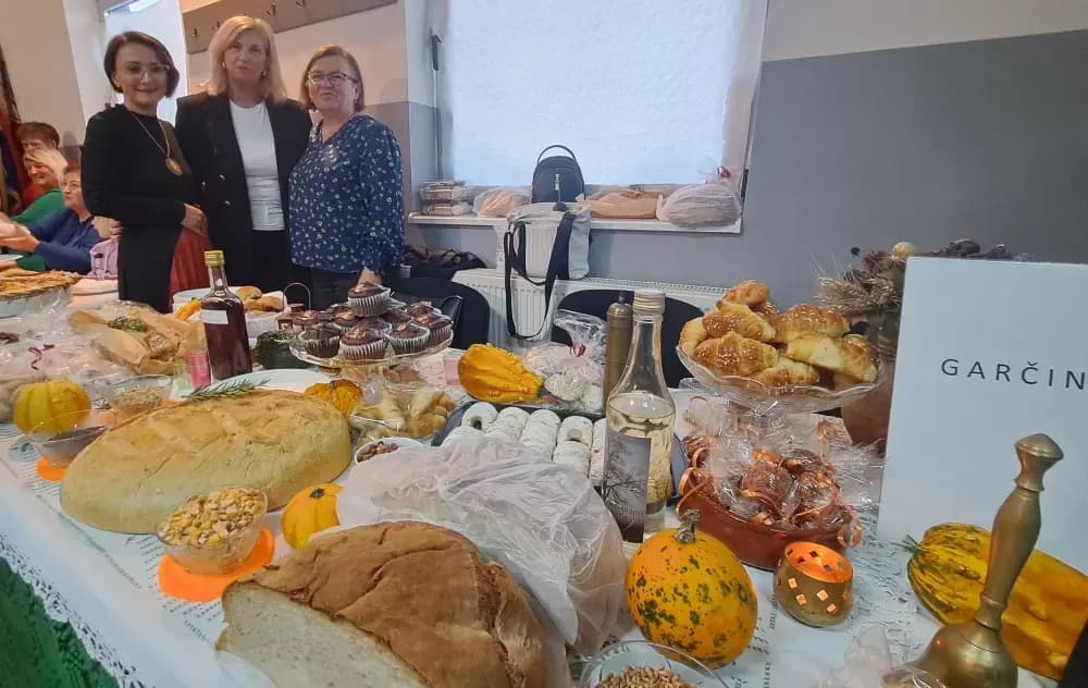 Miris kruha i dobrote: Ruščica pokazala veliko srce za malu djecu velikih potreba