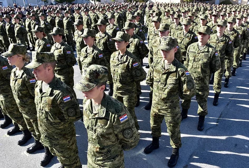 Anušić objavio da kreće slanje poziva za vojni rok: ‘U vojarnama ih očekujemo već u siječnju‘