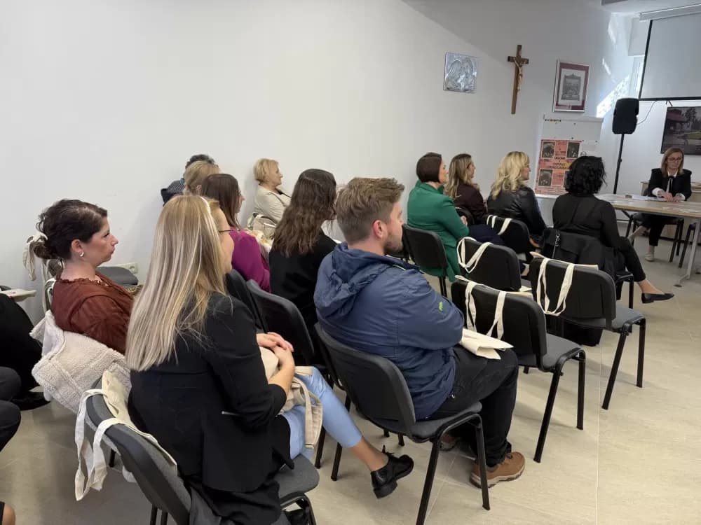 Završni skup pilot projekta podrške udomiteljstvu održan u Slavonskom Brodu