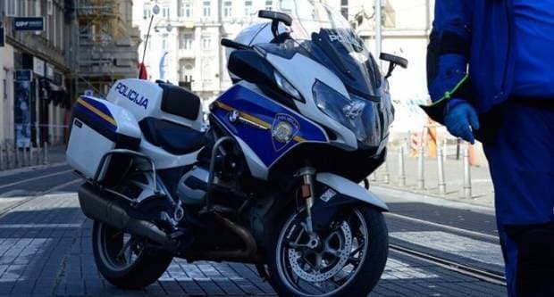 Mladi Zagreba i Požege na Planinarskom križnom putu kroz Požeštinu