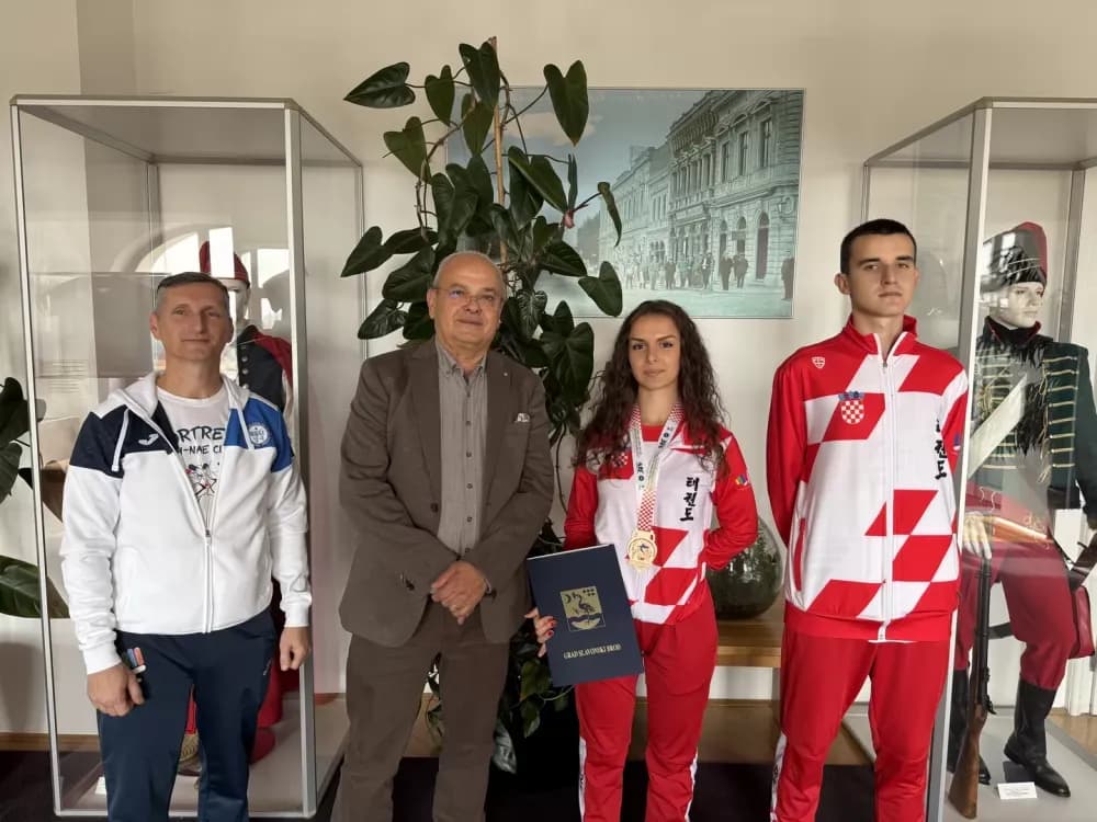 Iz Poreča s medaljom: Gradonačelnik ugostio Andreu Brezovac