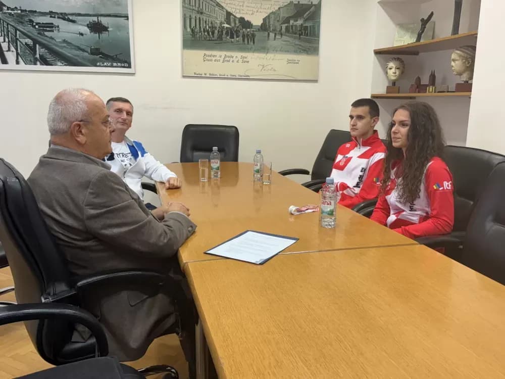 Iz Poreča s medaljom: Gradonačelnik ugostio Andreu Brezovac