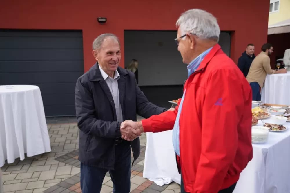 Novootvoreni obrt „Autostakla Pops“ donosi novu uslugu u naš kraj