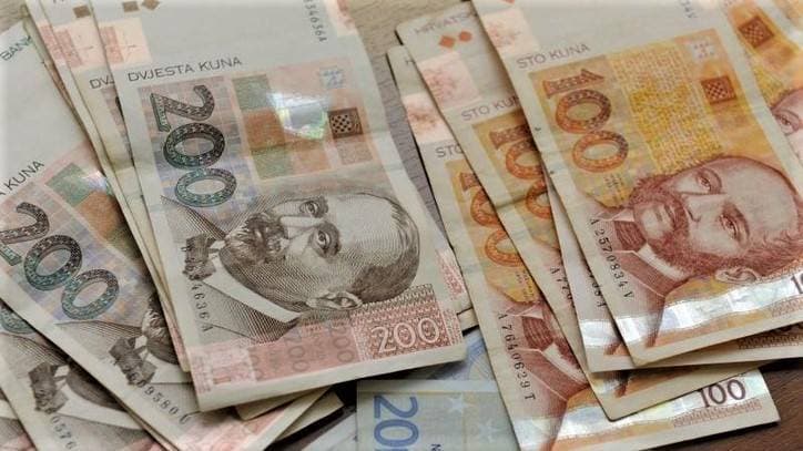 Sjećanje s poštovanjem – Požega odala počast poginulim braniteljima i civilnim žrtvama Domovinskog rata