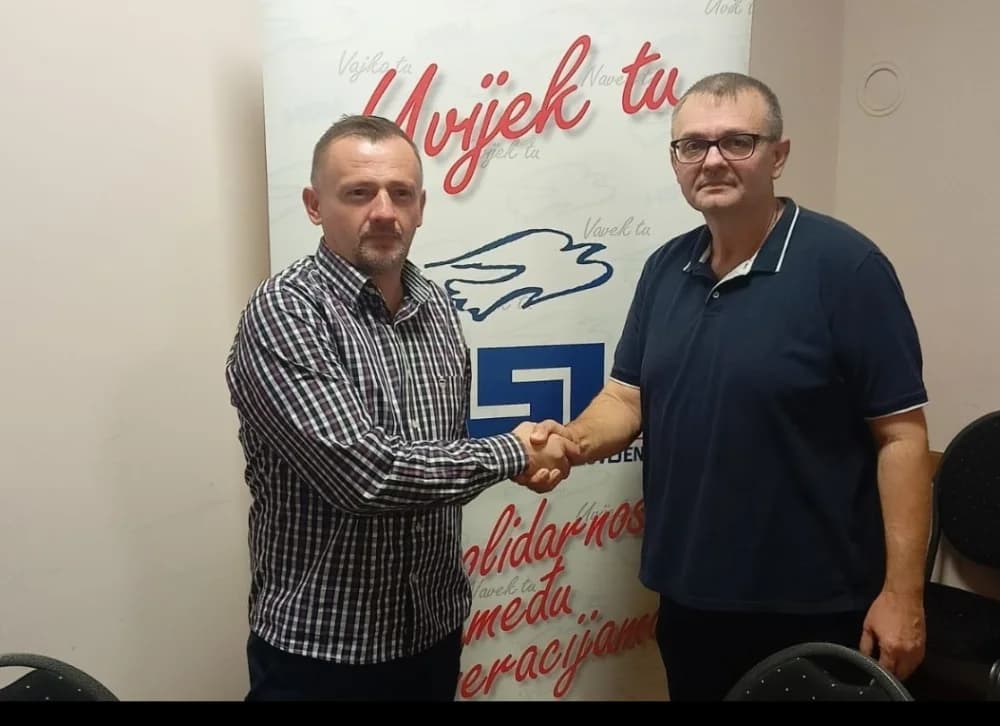 STRANAČKO ŠIRENJE: Natalija Mihaliček i Dalibor Petošić čelnici podružnica Oriovac i Staro Petrovo Selo Hrvatske stranke umirovljenika
