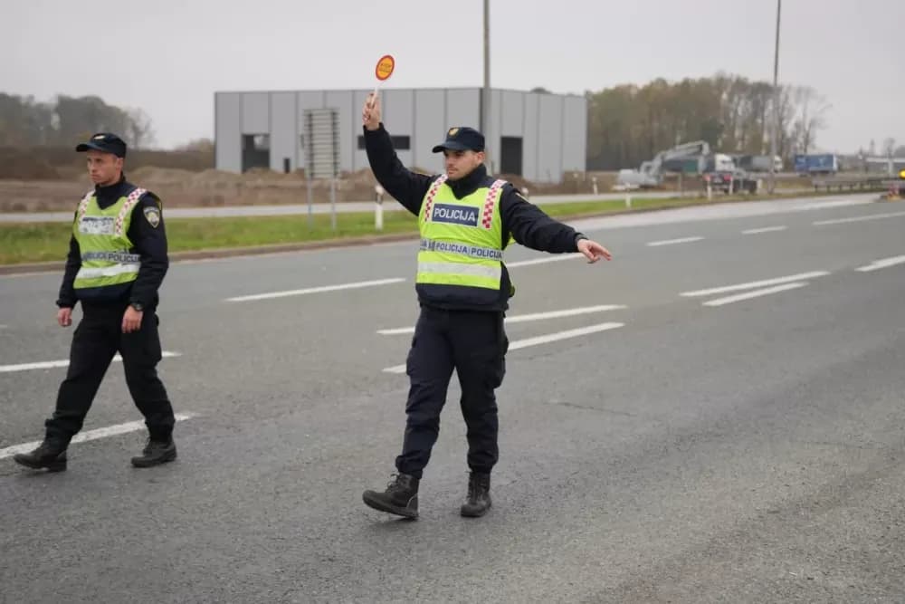 Nova generacija čuvara reda: Mladi policijski vježbenici započeli svoj put u službi zajednici