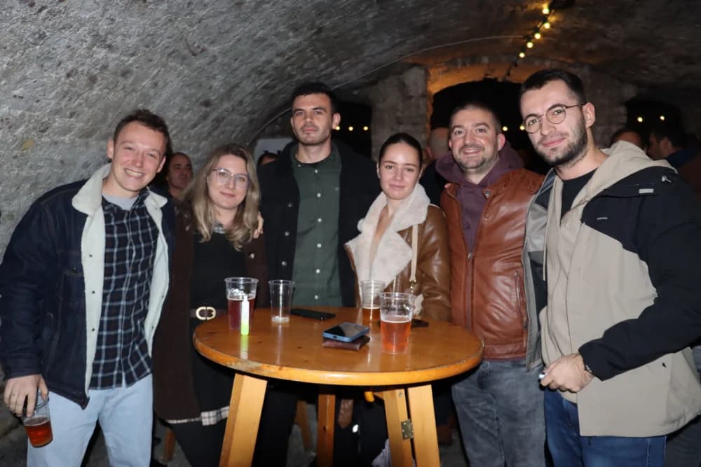 VESELO U TVRĐAVI: Održan 2. Pivo fest, evo tko je sve bio