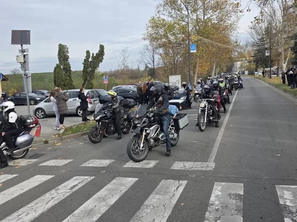 Slavonski Brod u znaku zajedništva: Nikad veća moto-karavana na putu za Vukovar