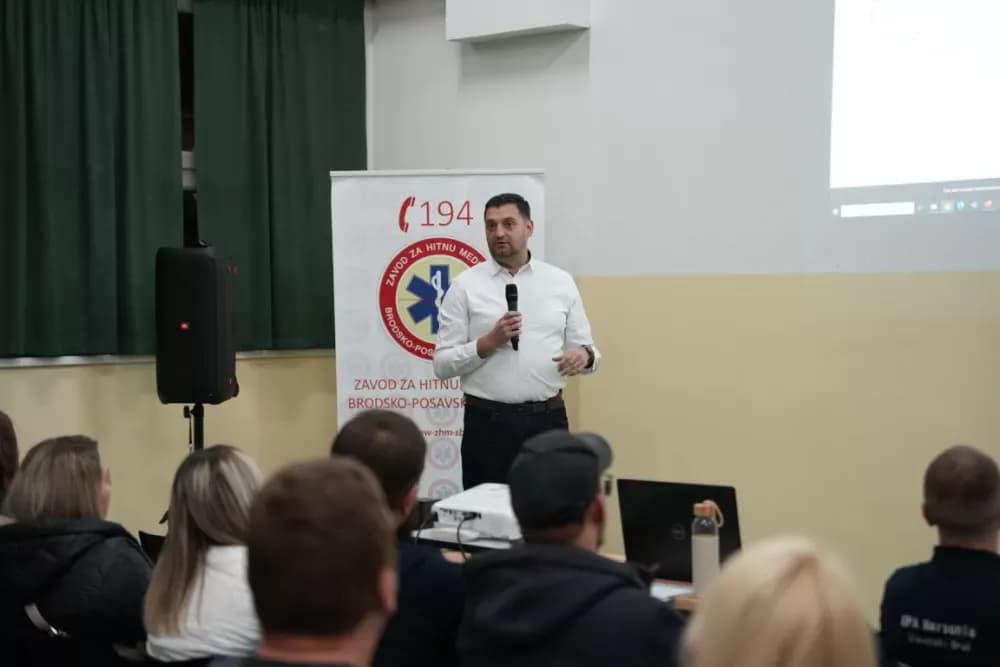 Inovativan iskorak Zavoda za hitnu medicinu Brodsko-posavske županije: Edukacija jedinstvena u Hrvatskoj oduševila sudionike