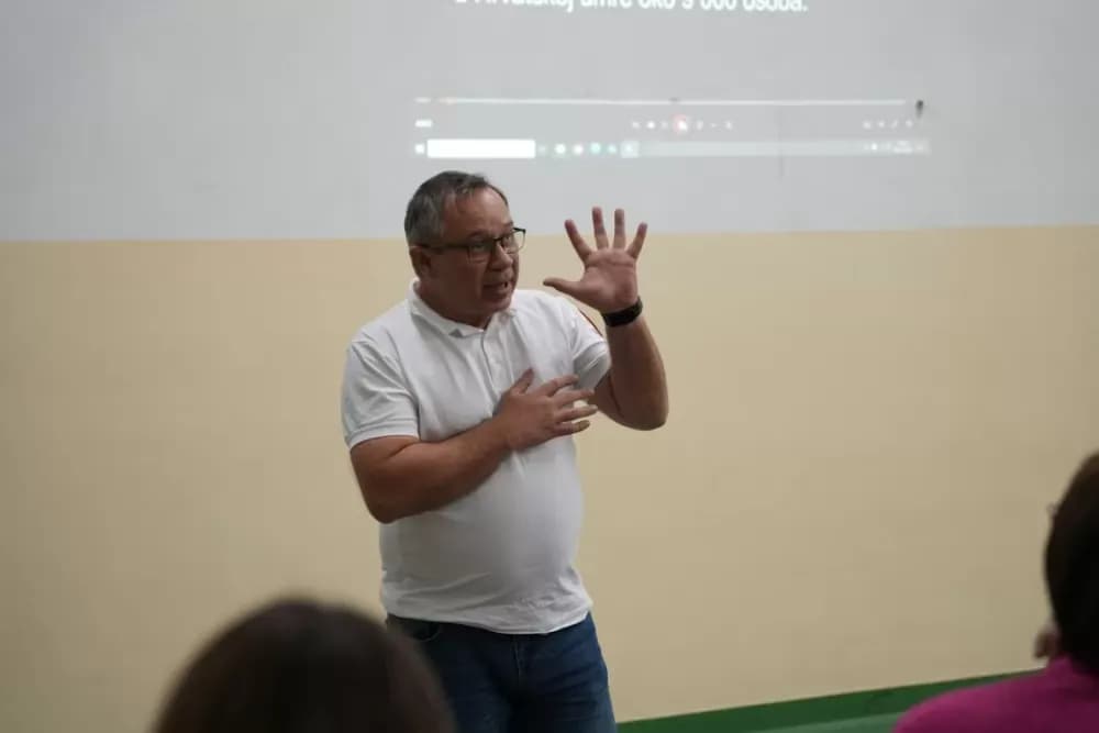 Inovativan iskorak Zavoda za hitnu medicinu Brodsko-posavske županije: Edukacija jedinstvena u Hrvatskoj oduševila sudionike