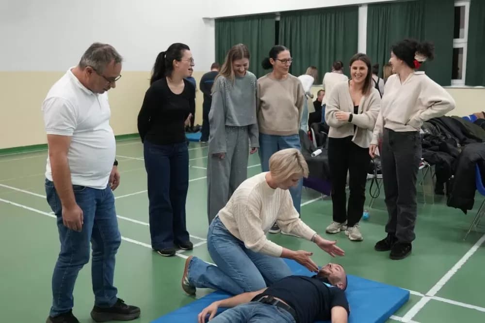 Inovativan iskorak Zavoda za hitnu medicinu Brodsko-posavske županije: Edukacija jedinstvena u Hrvatskoj oduševila sudionike