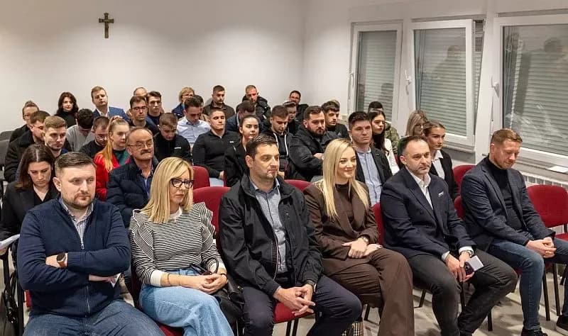 Mladi HDZ-a Slavonskog Broda izabrali novog predsjednika