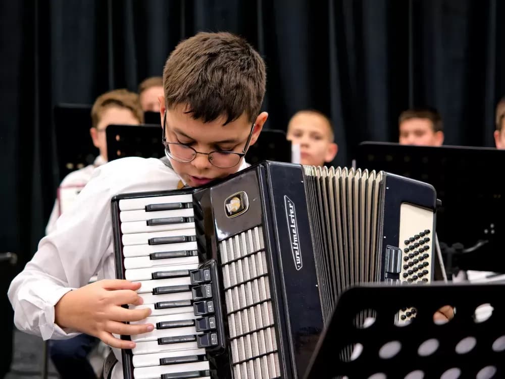 Harmonikaški sjaj u Slavonskom Brodu: uspješno održan međunarodni festival