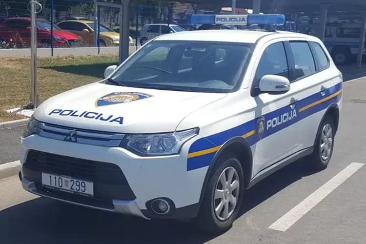 Uhićen vozač pod utjecajem droge na A3: Policija zaplijenila marihuanu