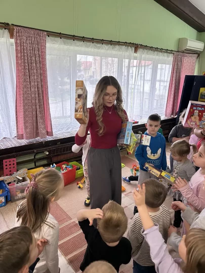 Sveti Nikola donio radost najmlađima u Slavonskom Brodu