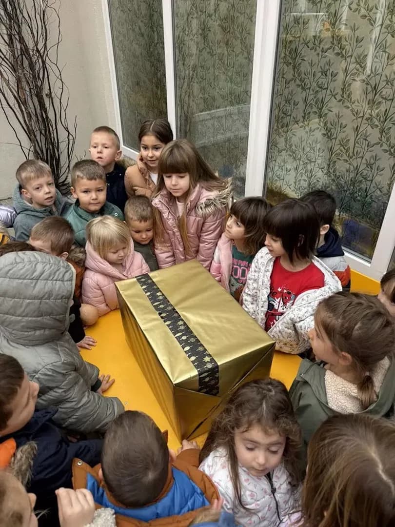 Sveti Nikola donio radost najmlađima u Slavonskom Brodu