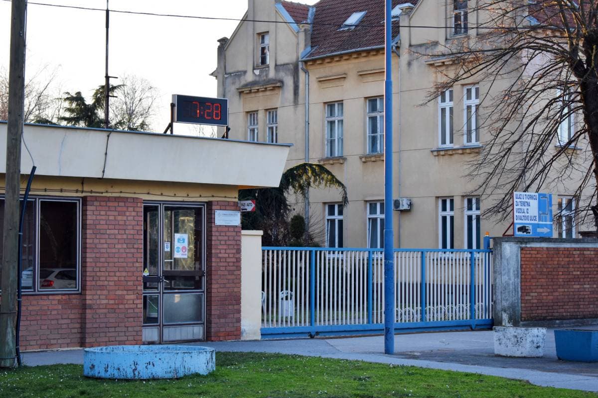 Od Lisinskog do Južne Koreje: ʼVila Velebitaʼ i ʼSinovi Ataraʼ priredili nezaboravnu adventsku večer