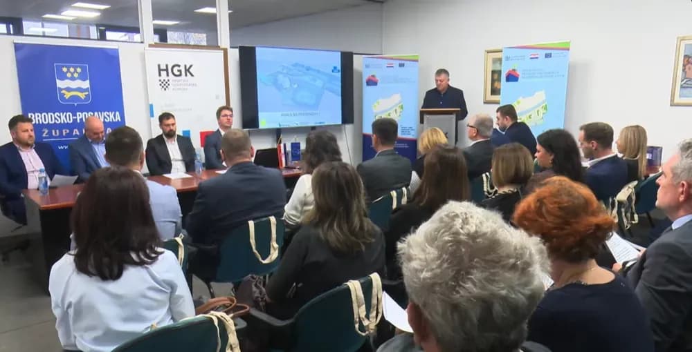 Održana završna konferencija projekta „Izrada studija i projektne dokumentacije za terminal za opasne terete u luci Slavonski Brod“