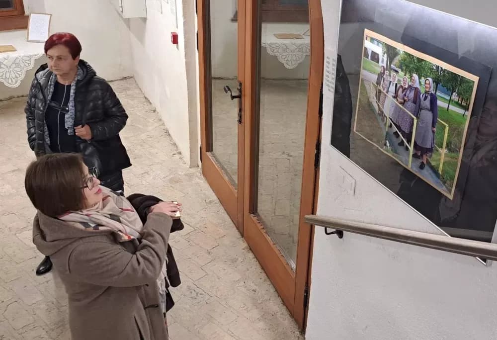 RAĐANJE ŠOKICE - Fenomen ostajanja i očuvanja izvornog slavonskog identiteta