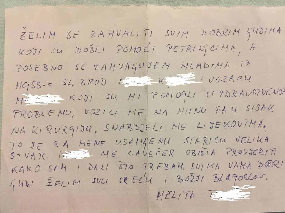 Općina Jakšić nastavila s podrškom obiteljima: Načelnik Kovačević i predsjednik Obradović uručili naknade za 28 novorođenih