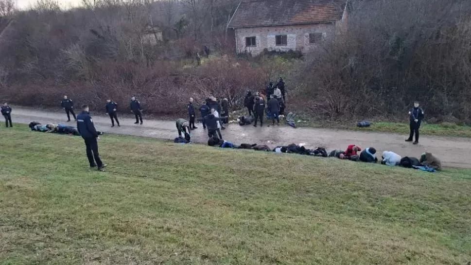 ʼVELIKI ULOVʼ: Granični policajci Stare Gradiške sudjelovali u akciji u kojoj su pronađena 43 ilegalna migranta