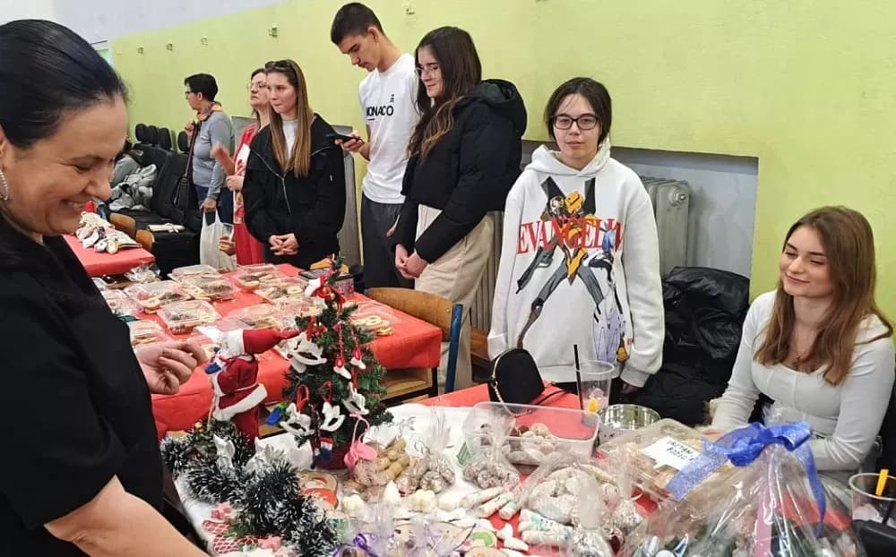 HUMANITARNI BOŽIĆNI SAJAM - Pogledajte kreativnost vrijednih učenika brodske Obrtničko-tehničke škole