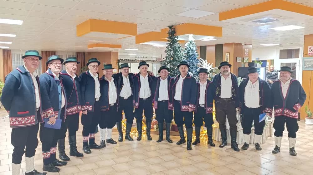 Blagdanski duh ispunio Dom za starije i nemoćne osobe Slavonski Brod