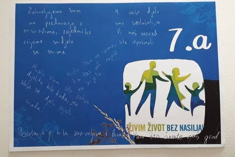 Srce Trenkova kuca za ʼSlogićeʼ: Uspješno održan prvi humanitarni Advent