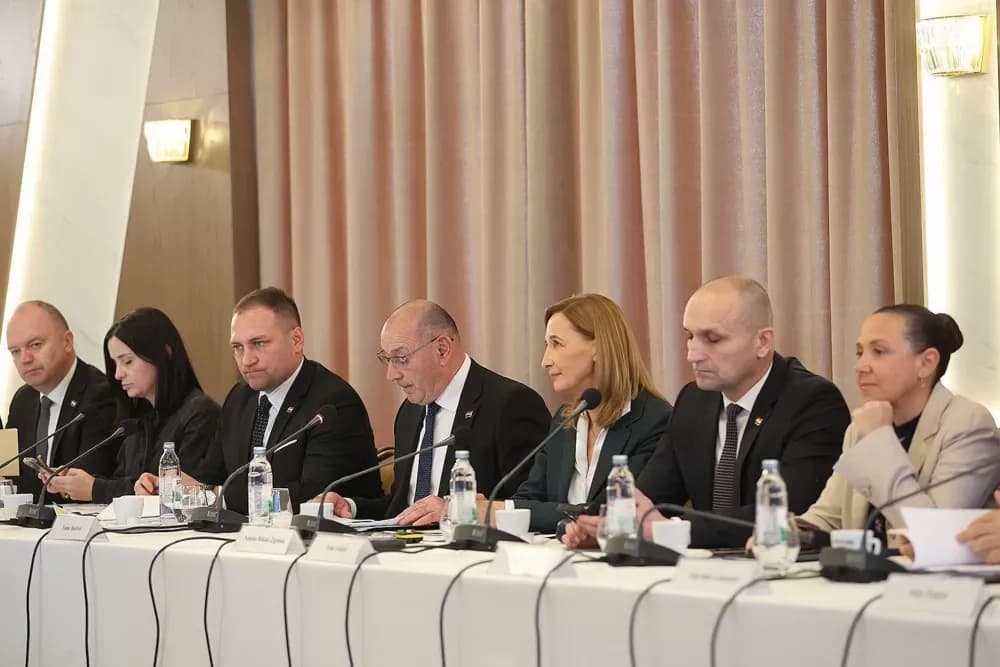 Župan Danijel Marušić nazočio XX. sjednici Savjeta za Slavoniju, Baranju i Srijem u Iloku