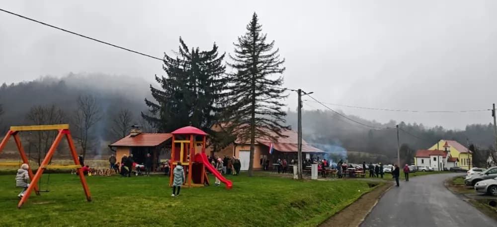 Blagdanski doživljaj na Dilju: Lovčić kao savršena adventska destinacija
