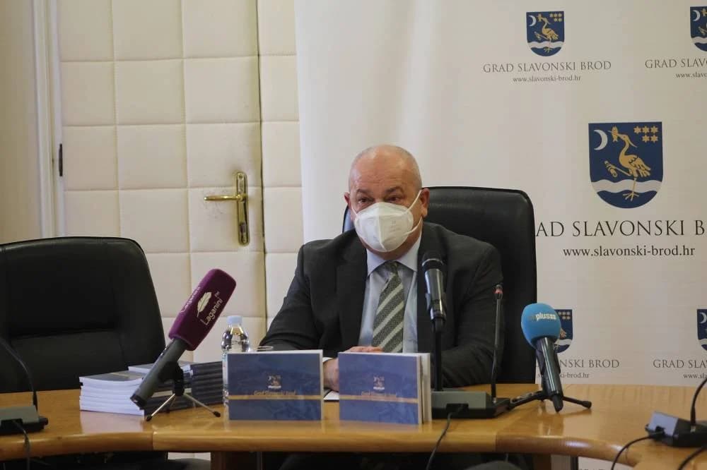 Blagdanski znak pažnje za zakupce požeške tržnice
