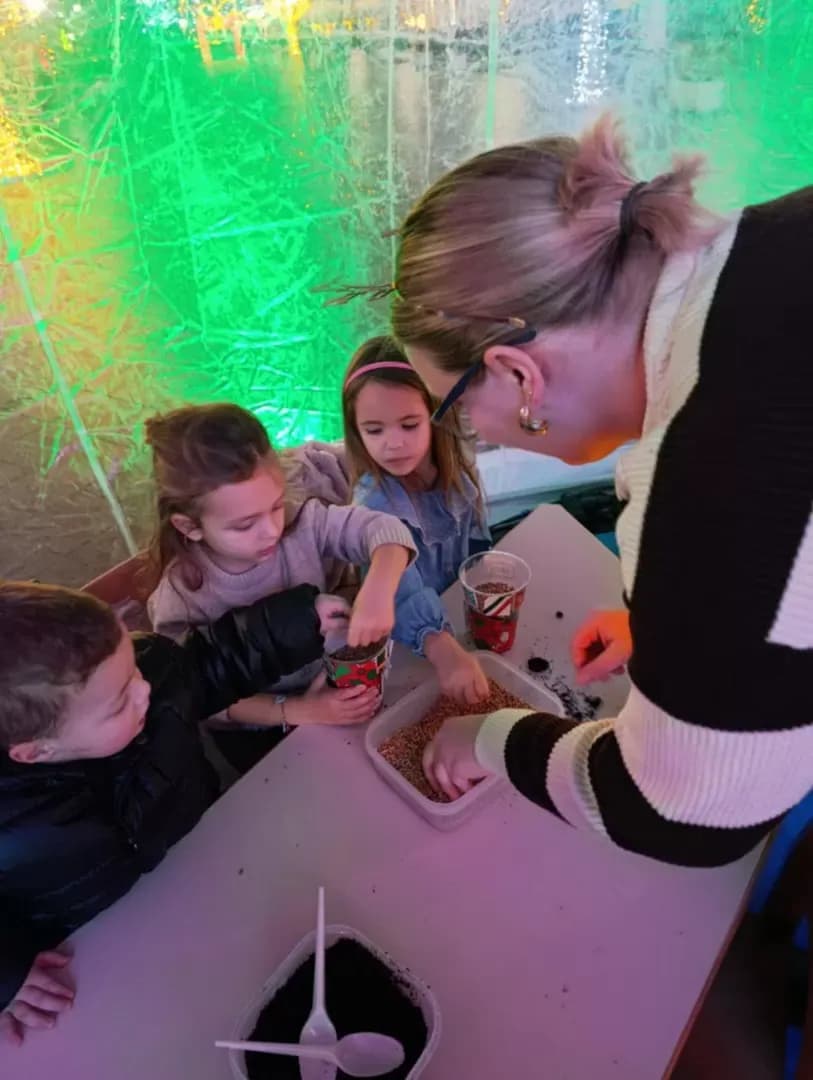 Oko 1000 mališana sudjelovalo u bogatom adventskom programu Snježne kupole