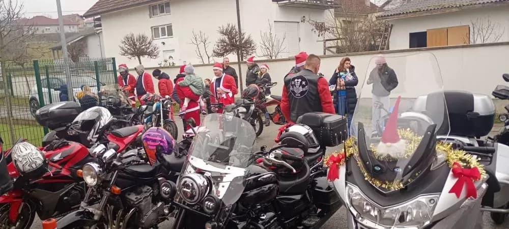 Motoristi razveselili mališane Dječjeg vrtića u Sibinju