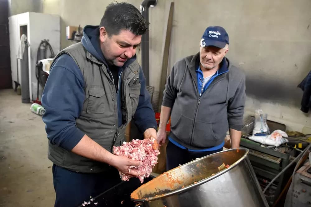 VETOVO SPREMNO ZA 14. VINCELOVO: Uz gotovo 500 kg delicija i vrhunsku glazbu, očekuje se rekordna posjeta