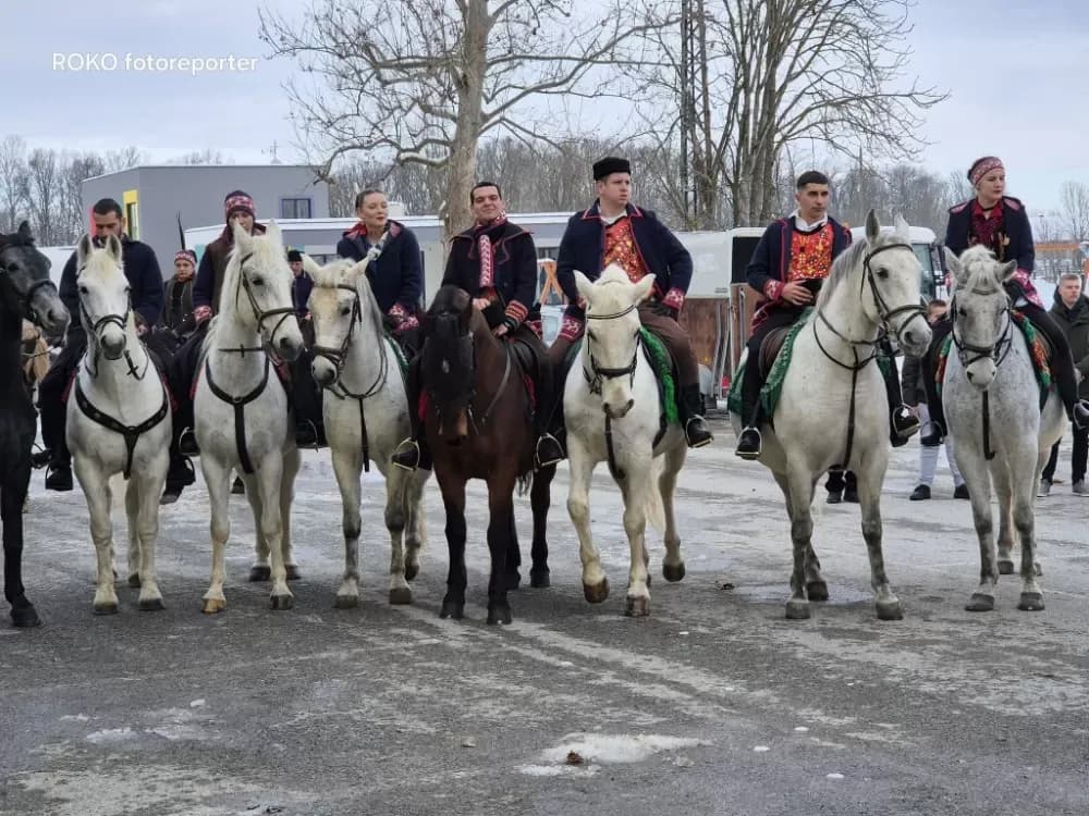 Šorovima Velike Kopanice projahala slavonska pokladna tradicija