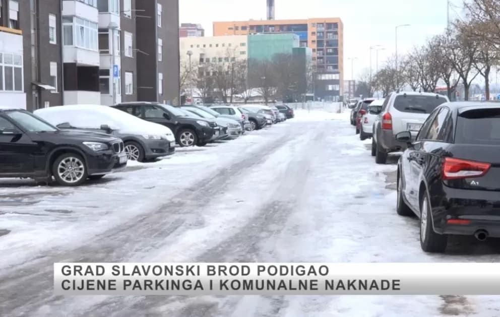 POSKUPLJENJE - Nove cijene parkinga i komunalne naknade; Brođani negoduju