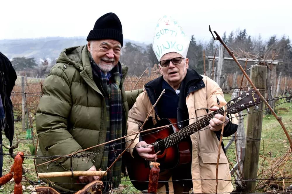 Bivši predsjednik Mesić tradicionalno proslavio Vincelovo u vinskoj prijestolnici Kutjevu
