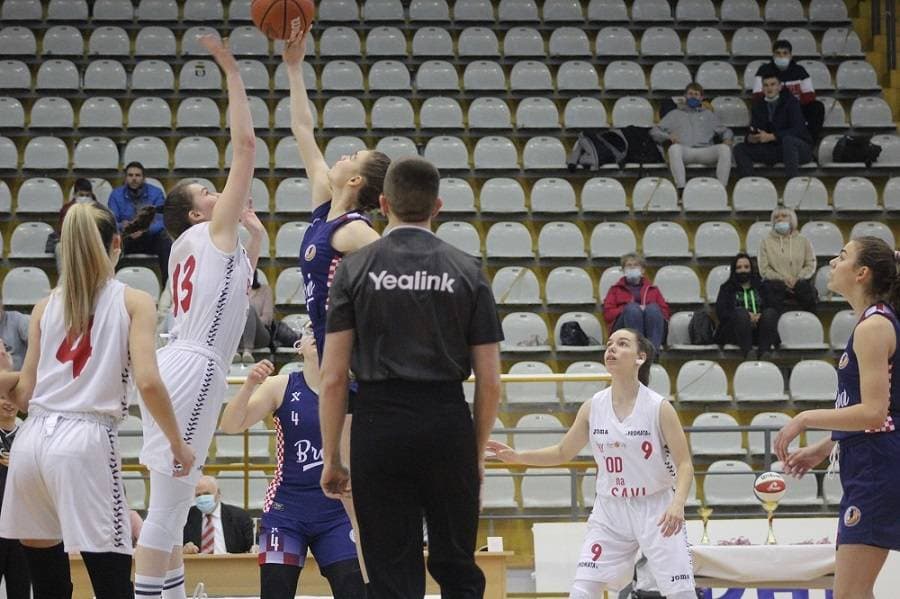 Uz tamburaše Fijakera proslavljeno 33. Vinkovo u Velikoj