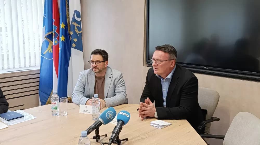 Županija ulaže u buduće liječnike: Dodijeljene stipendije studentima medicine