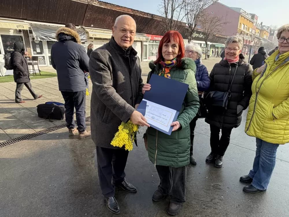 Dan mimoza obilježen na Gradskoj tržnici - prevencija spašava živote