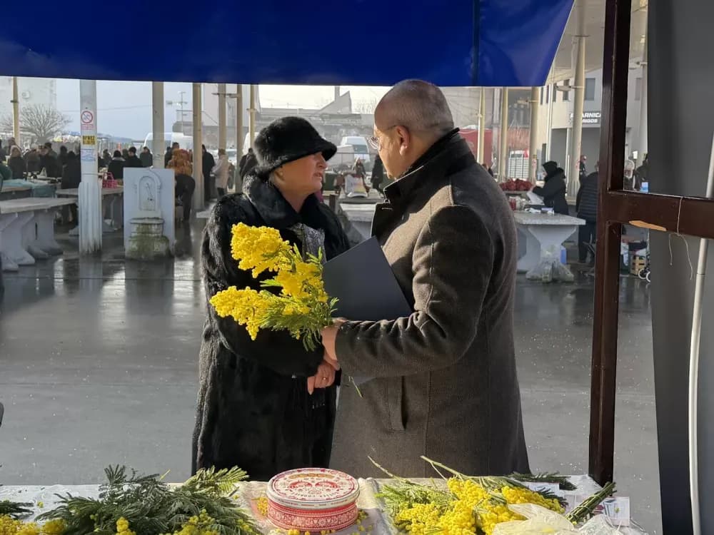 Dan mimoza obilježen na Gradskoj tržnici - prevencija spašava živote