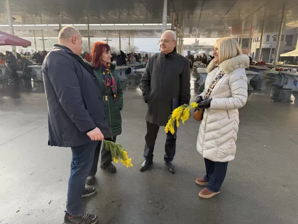 Dan mimoza obilježen na Gradskoj tržnici - prevencija spašava živote