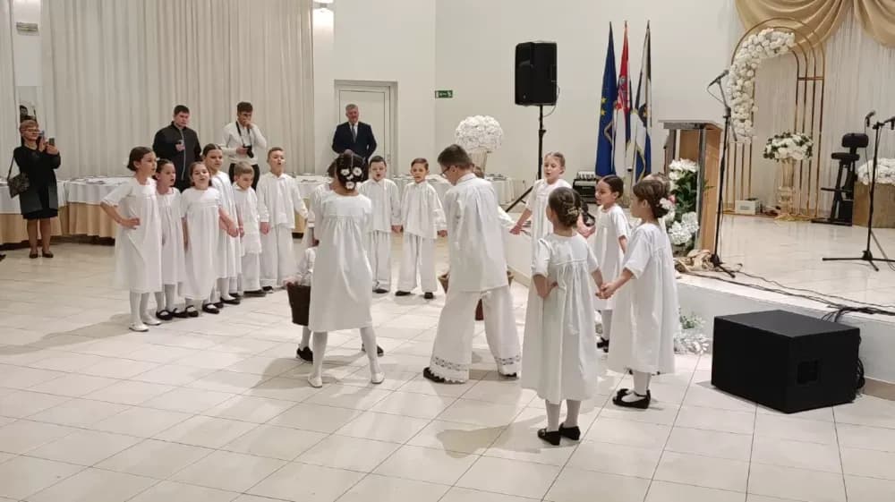 Svečanim programom obilježen Dan općine Bukovlje