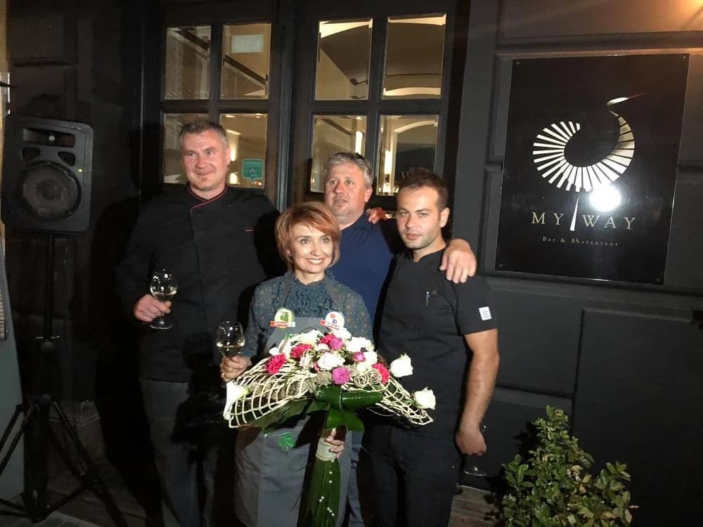 Od Požege do Zadra: Prijatelji se okupili kod Zorana Fumića na proslavi Vincelova