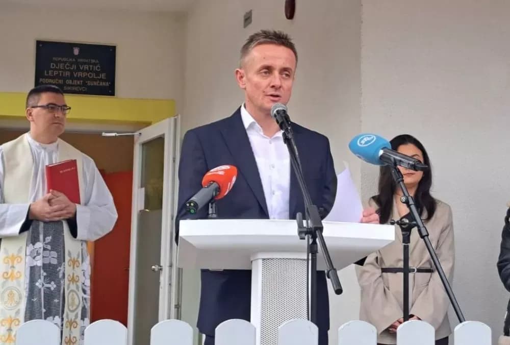 OTVORENA ʼSUNČANAʼ Mališani općine Sikirevci konačno dobili svoj dječji vrtić