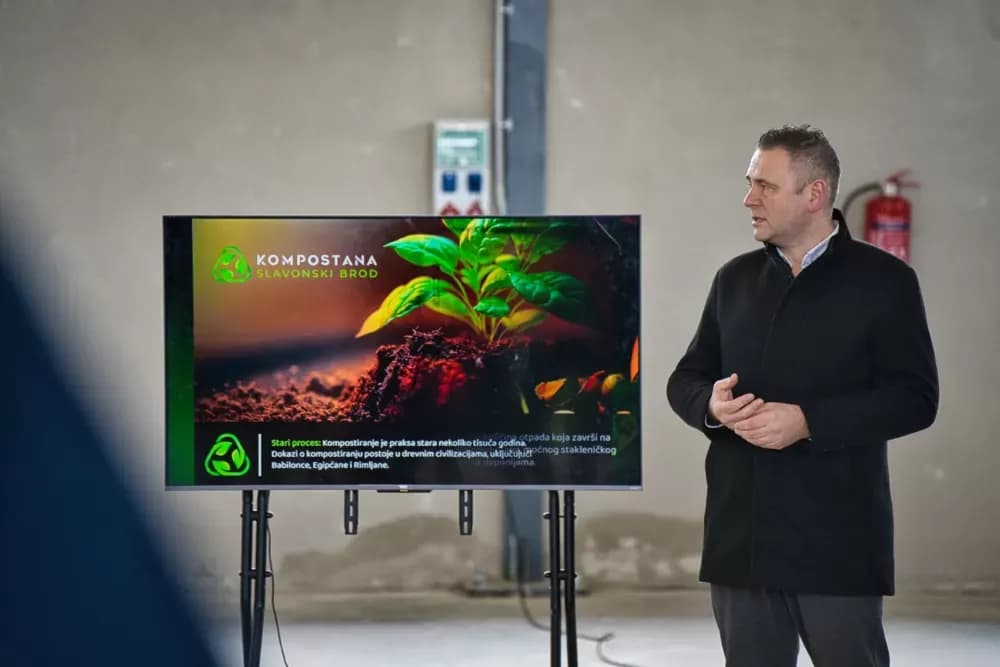 Brođanima predstavljena Kompostana
