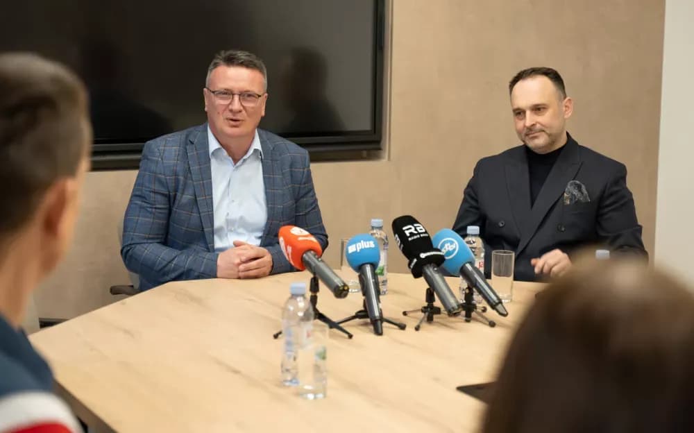 Župan Marušić i zamjenik Šimić primili predstavnike ŽKK Brod na Savi
