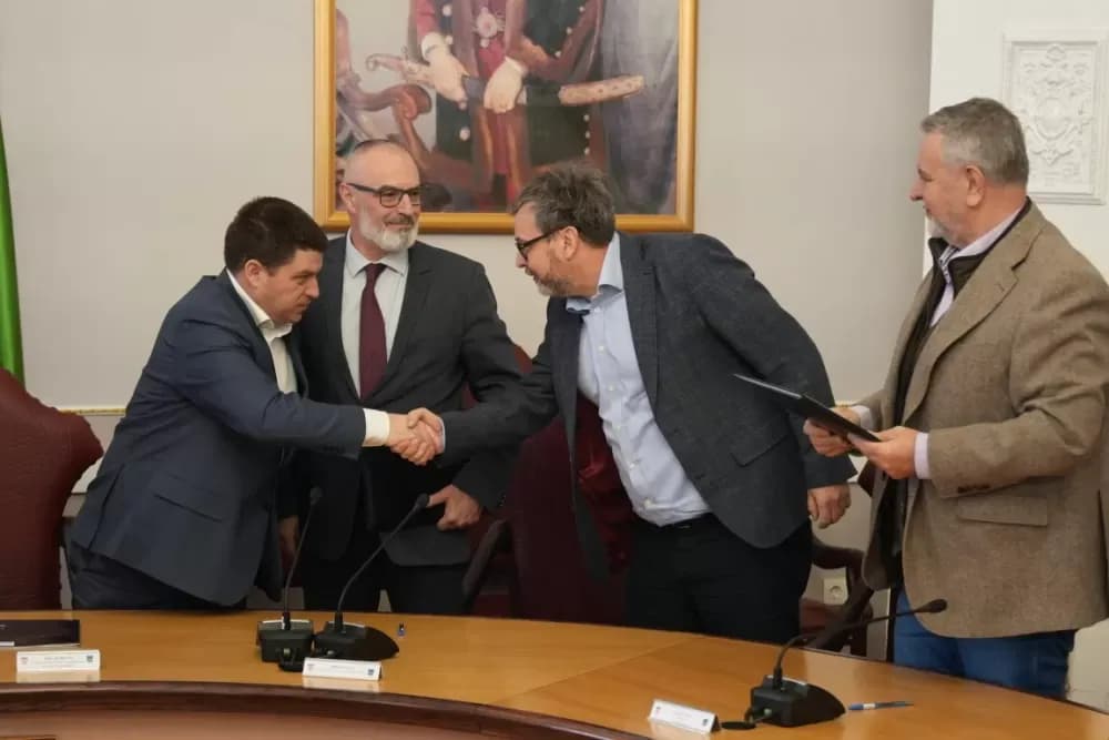 Danijel Marušić na potpisivanju ugovora: Čvor Požega otvara nove razvojne prilike za Brodsko-posavsku županiju